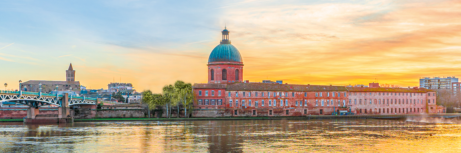 Book Air Canada flights to Toulouse (TLS) from CAD 854 | Air Canada