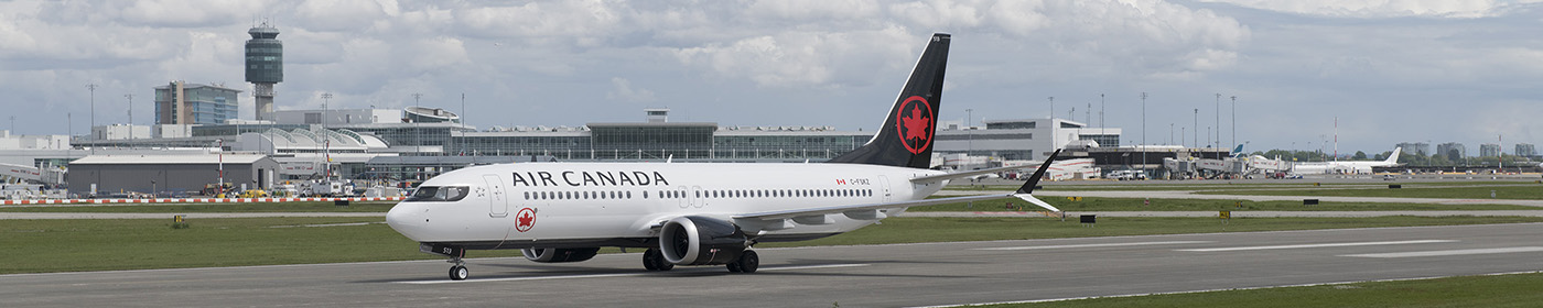 À l’aéroport